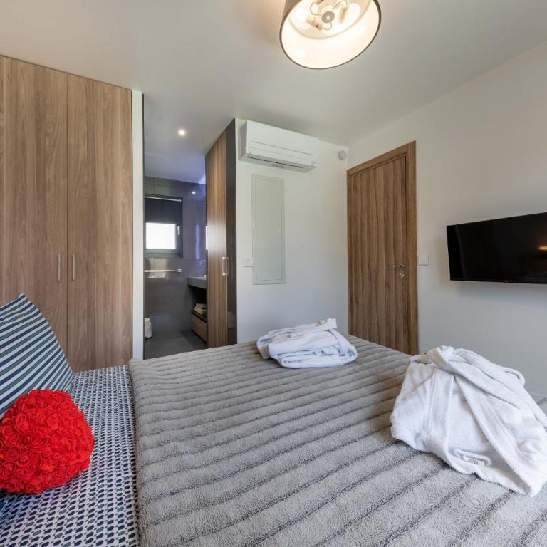 Gîtes Domaine de la Chapelle - Appartement 1 Chambre - Vue sur Piscine - 25