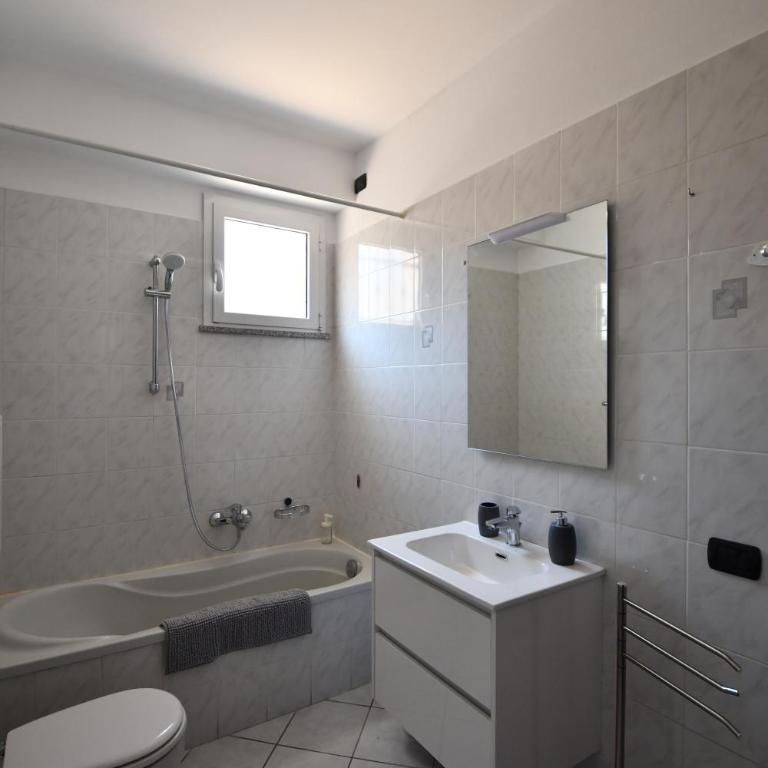 Appartamento Camineve 1 - Two-Bedroom Apartment - 12