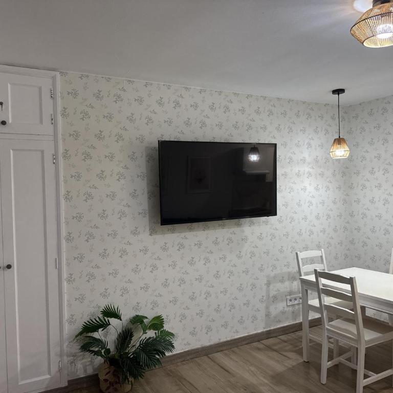 Date un Respiro - Studio Apartment with Queen Bed - 4