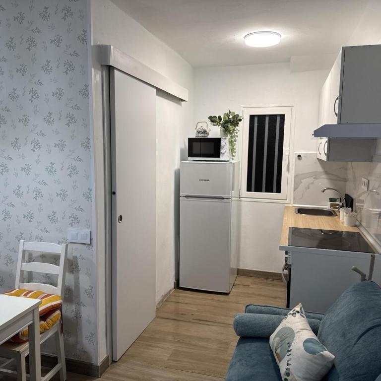 Date un Respiro - Studio Apartment with Queen Bed - 7