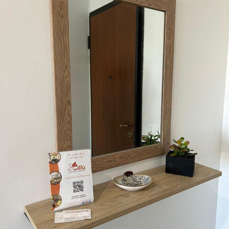 La Casetta di Gloria - Two-Bedroom Apartment with Balcony - 10