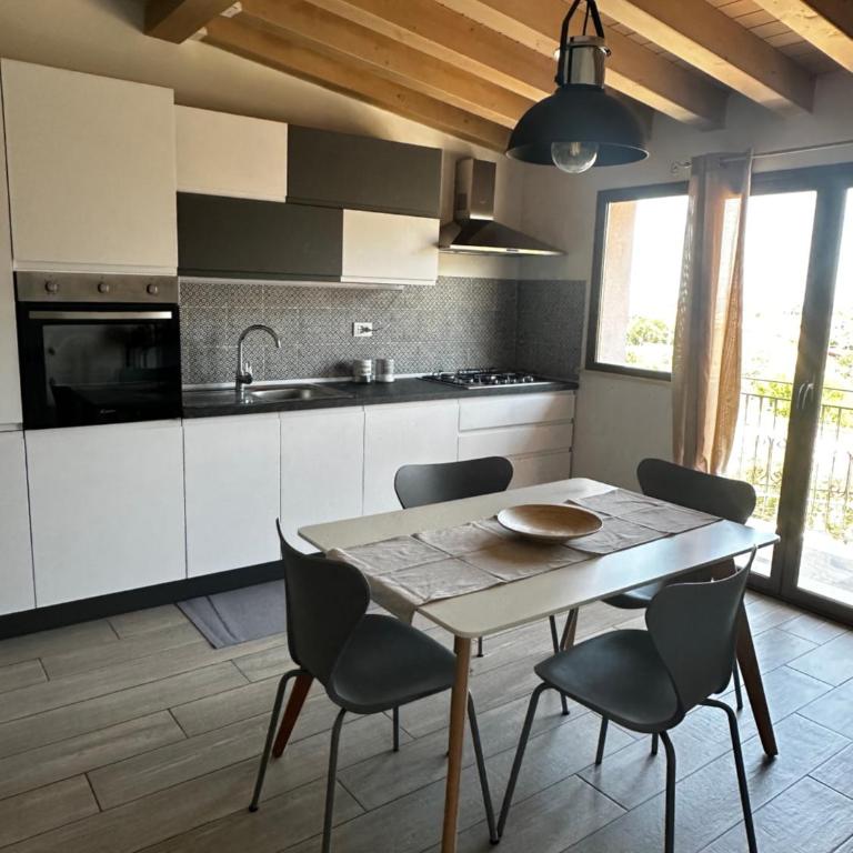 La Casetta di Gloria - Two-Bedroom Apartment with Balcony - 4