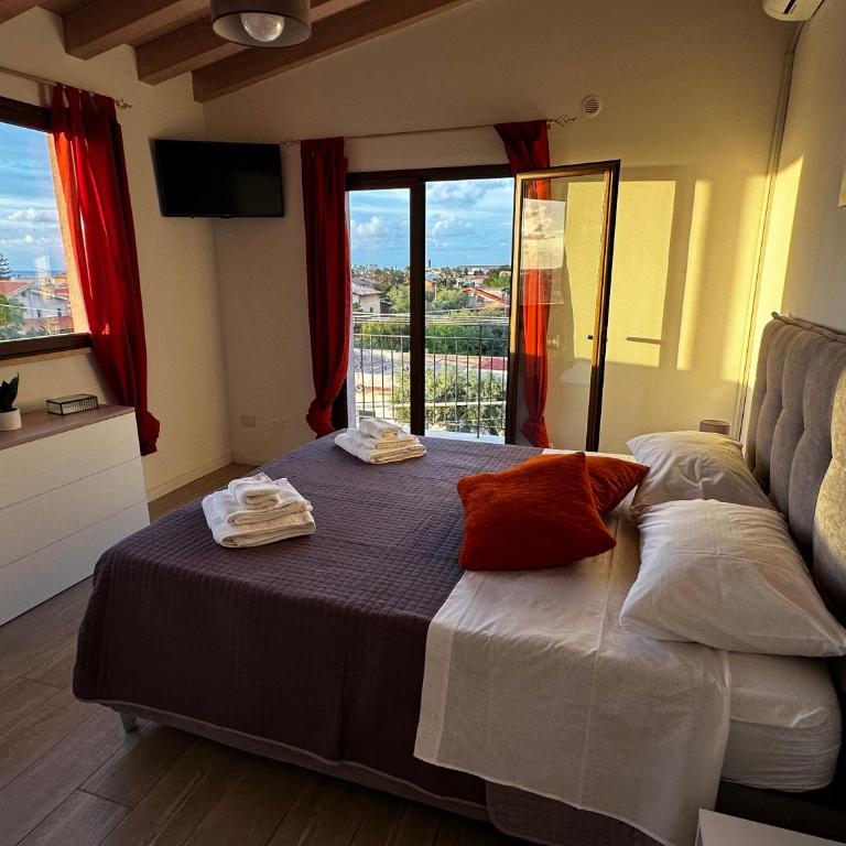 La Casetta di Gloria - Two-Bedroom Apartment with Balcony - 3
