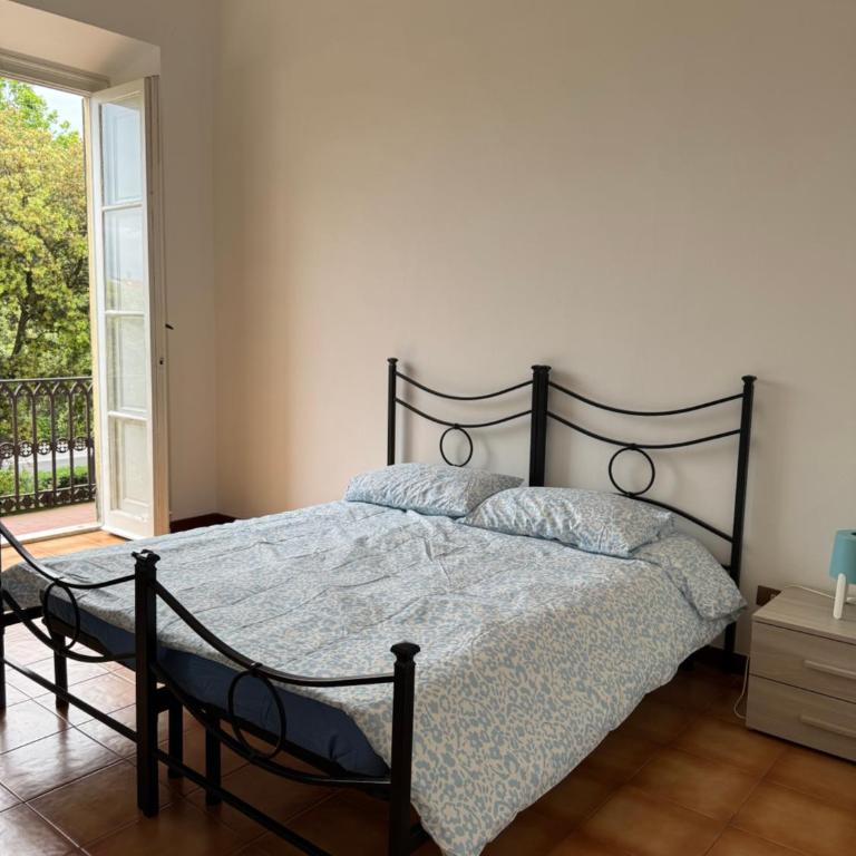 Affittacamere La Stazione - zona ospedale - Bike Welcome - Camera Familiare con Bagno in Comune - 13