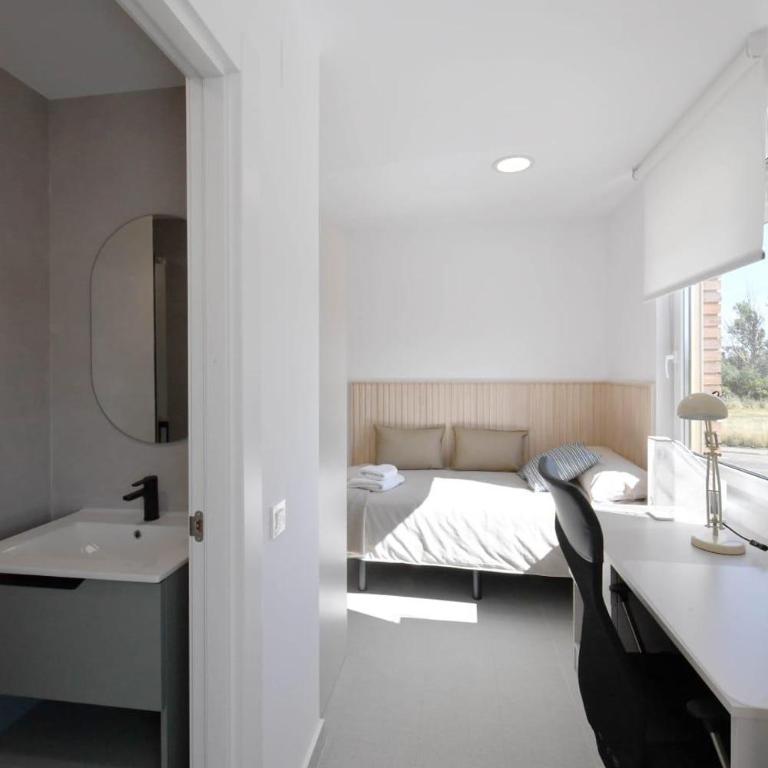 Moebius - Habitaciones privadas con baño - Habitación Doble - 2