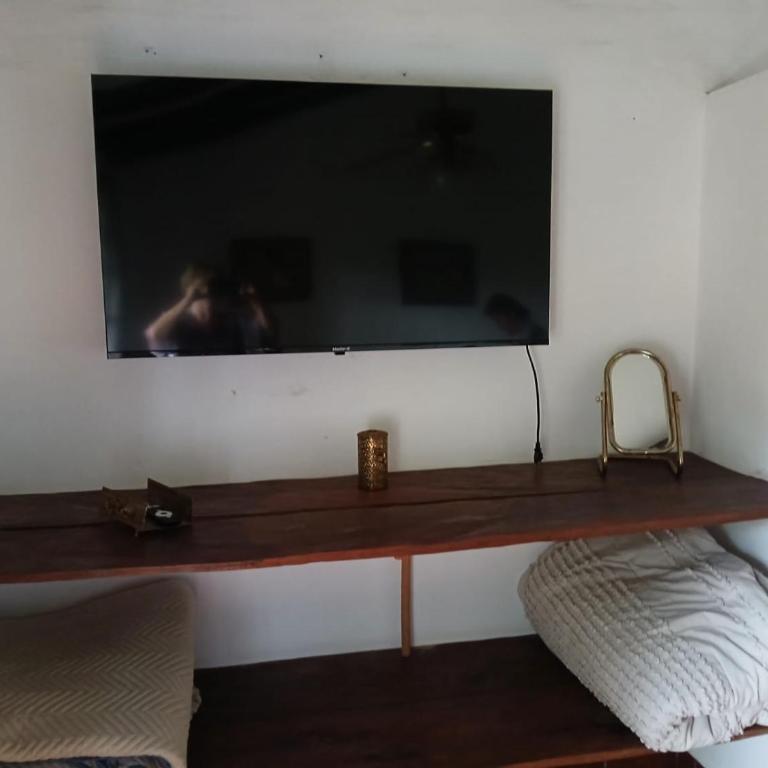 Cabaña Los Eucaliptos con Suite, TV 50 Mezzanine y Parrillero, Samaipata - Casa - 4