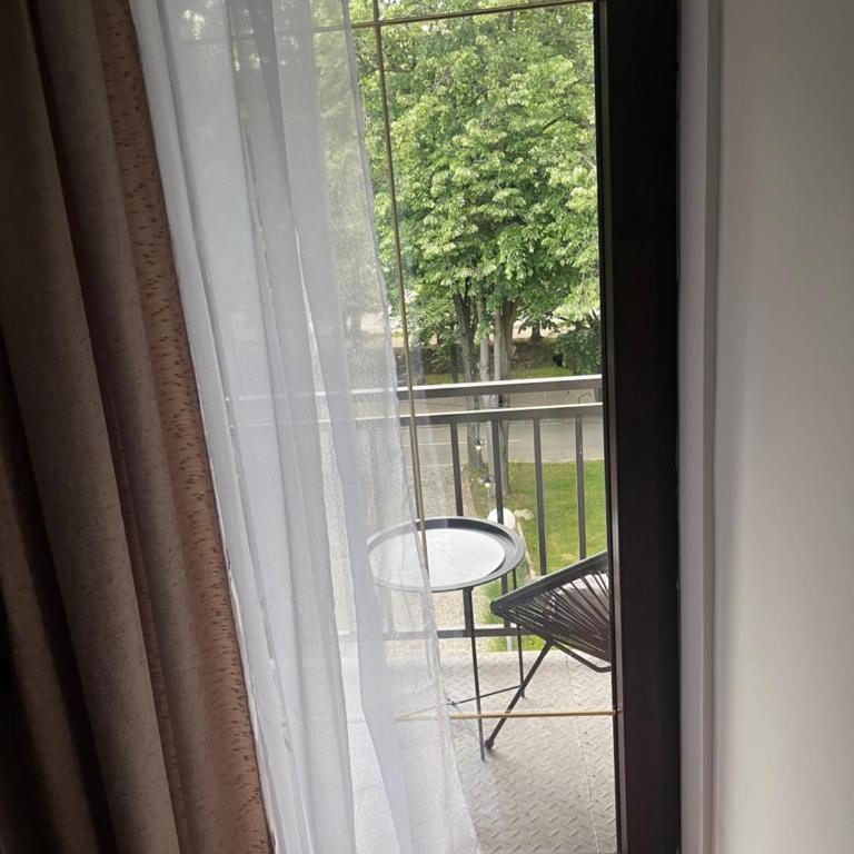 Guest House Vila Pobeda - Apartman Tipa "Suite" sa Terasom - 15