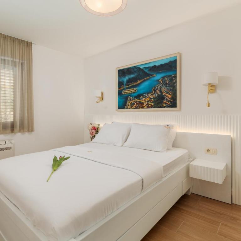 Apartments Los Olivos - One-Bedroom Apartment - 9