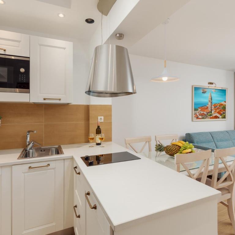 Apartments Los Olivos - One-Bedroom Apartment - 6