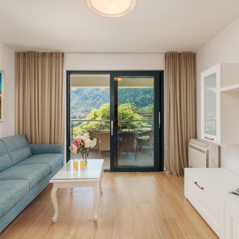 Apartments Los Olivos - One-Bedroom Apartment - 4