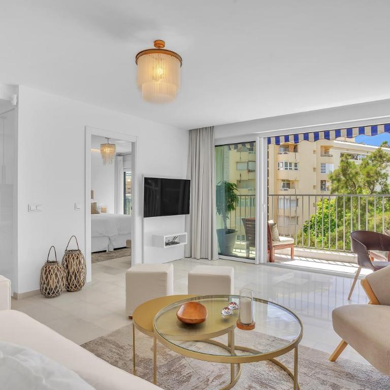 POLO Apartments 4E Jacaranda - One-Bedroom Apartment - 6