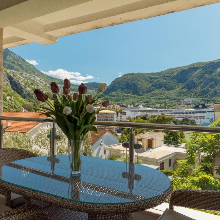 Apartments Los Olivos - One-Bedroom Apartment - 9