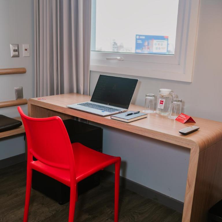 ibis Trujillo - Standard Double Room - 11