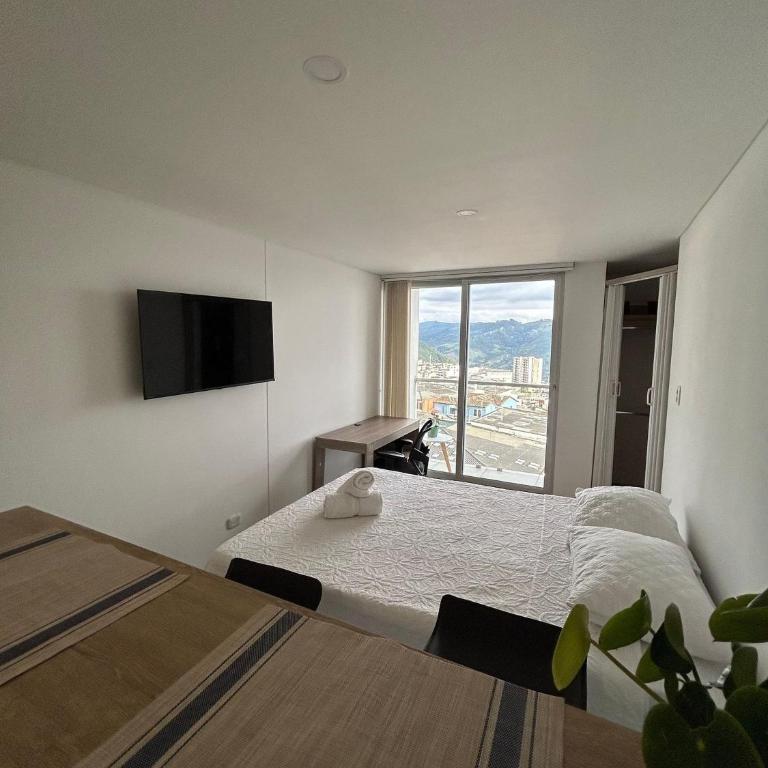 Sophisticated with a Prime Location - Stratum 5 - One-Bedroom Apartment - 1