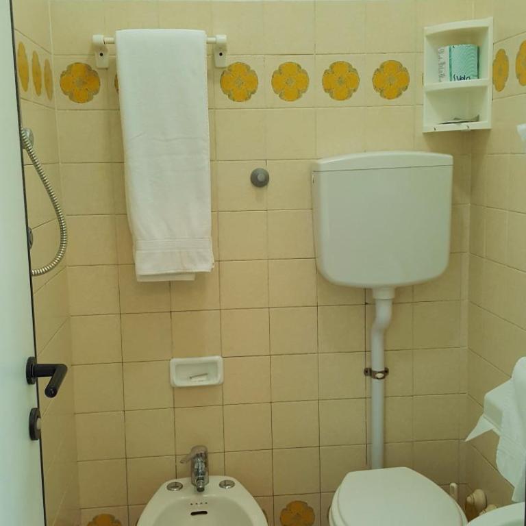 Hotel Trocadero - Dreibettzimmer - 13