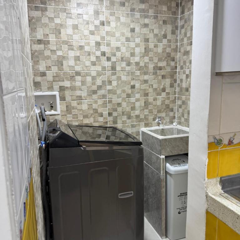 Apartamento 401 acogedor y amplio en la mejor zona de Ibague - Apartamento de 3 dormitorios con vistas al parque - 17