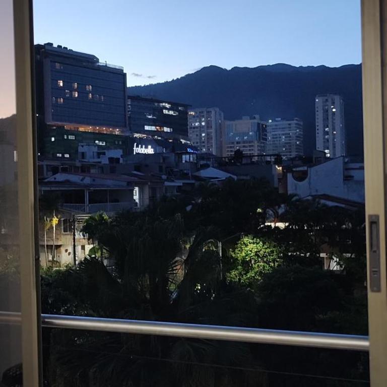 Apartamento 401 acogedor y amplio en la mejor zona de Ibague - Apartamento de 3 dormitorios con vistas al parque - 30
