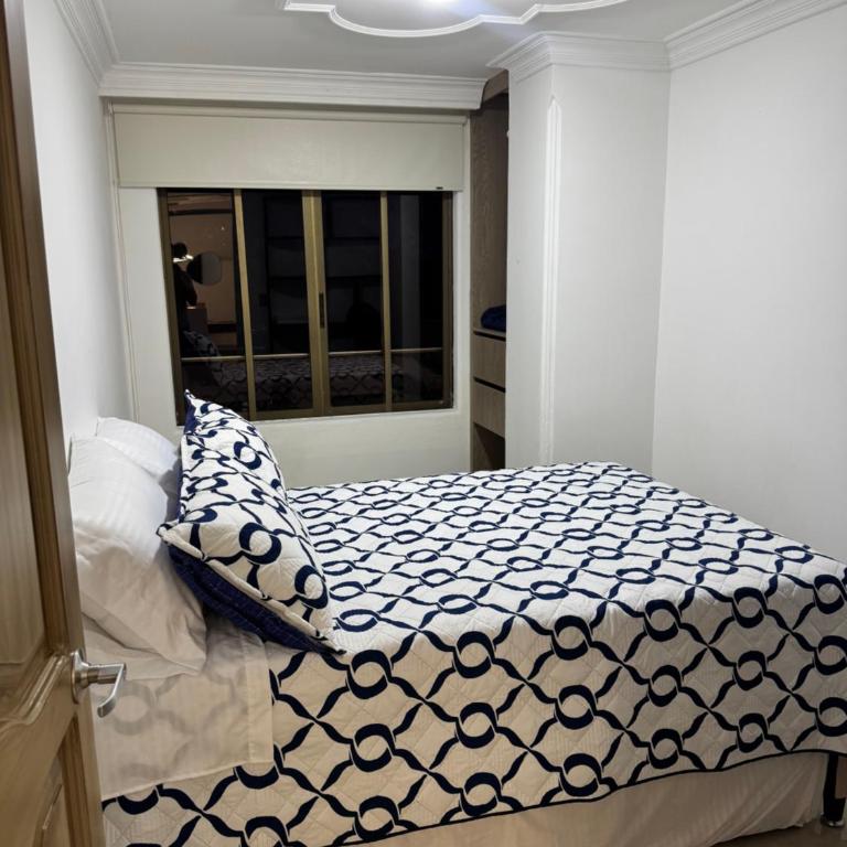 Apartamento 401 acogedor y amplio en la mejor zona de Ibague - Apartamento de 3 dormitorios con vistas al parque - 12