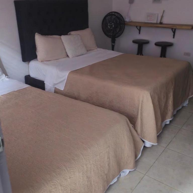 Casa hotel laureles - Habitación Doble - 1 o 2 camas - 3