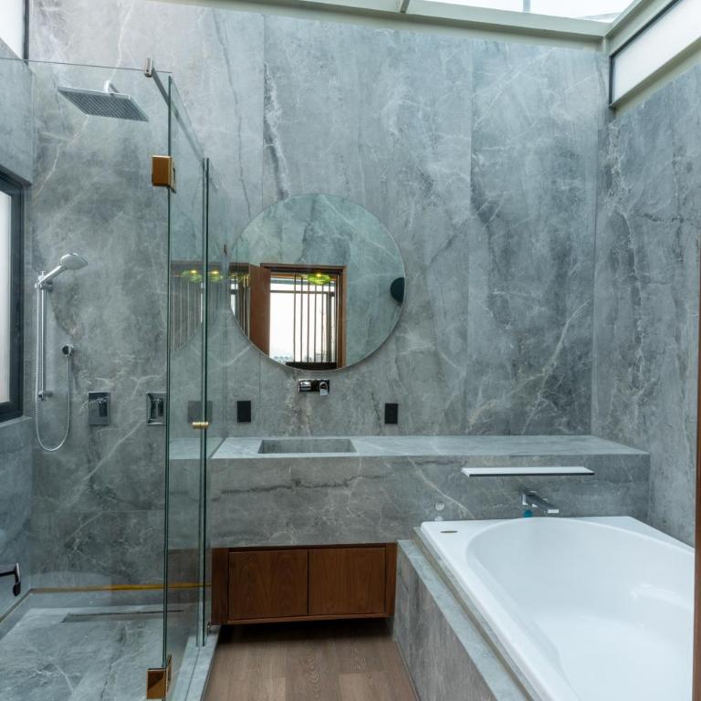 Beautiful PH with Private Jacuzzi - Apartamento - 34
