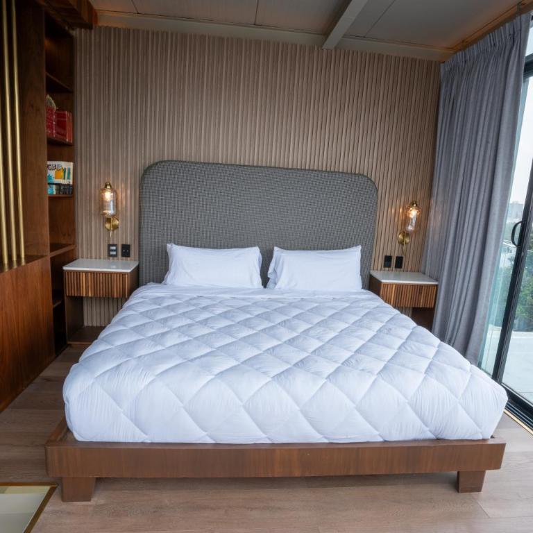 Beautiful PH with Private Jacuzzi - Apartamento - 49