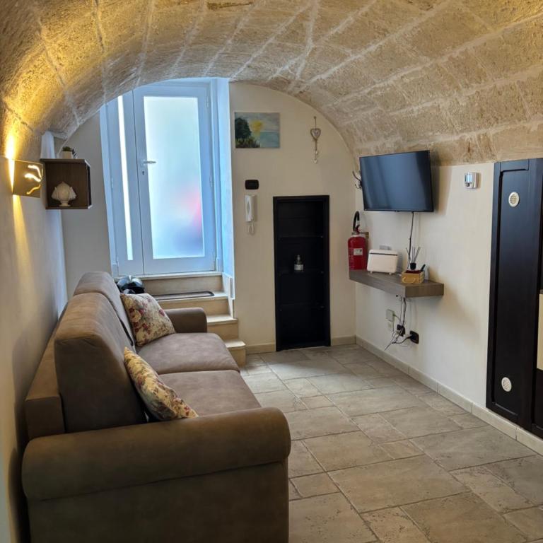 La Casetta - Deluxe One-Bedroom Apartment - 23