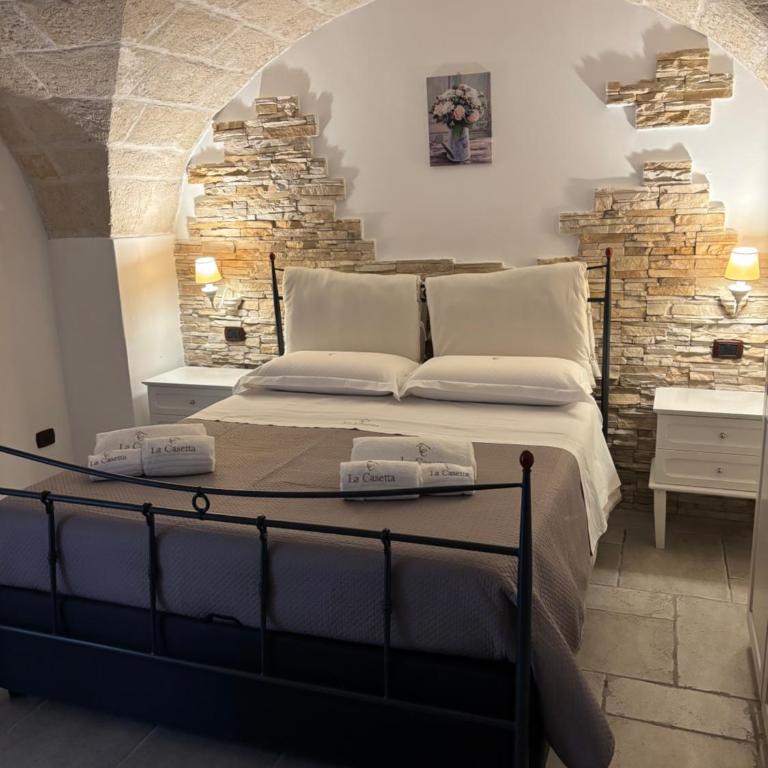 La Casetta - Deluxe One-Bedroom Apartment - 19