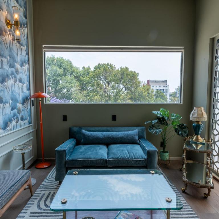 Beautiful PH with Private Jacuzzi - Apartamento - 70