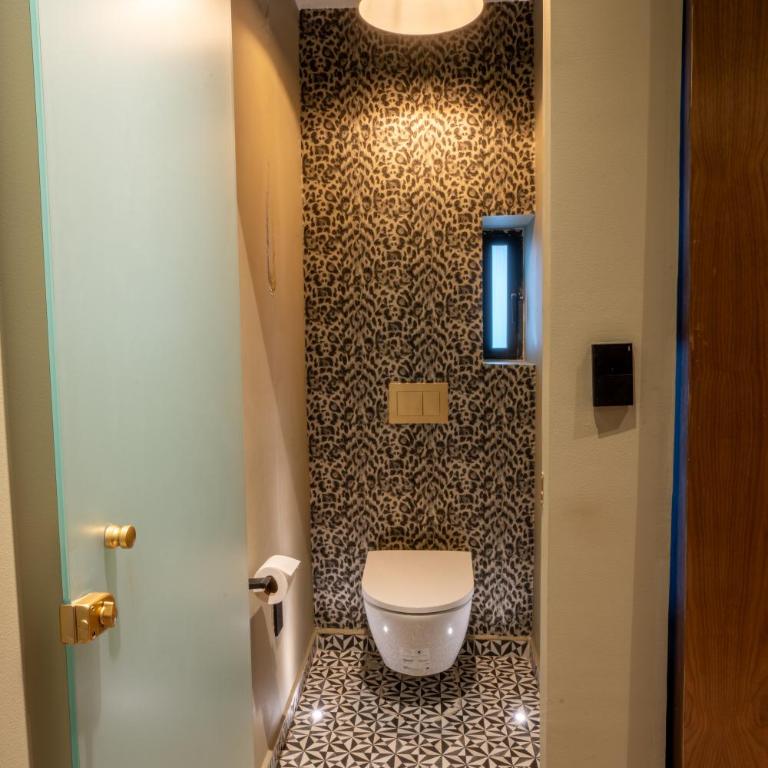 Beautiful PH with Private Jacuzzi - Apartamento - 73