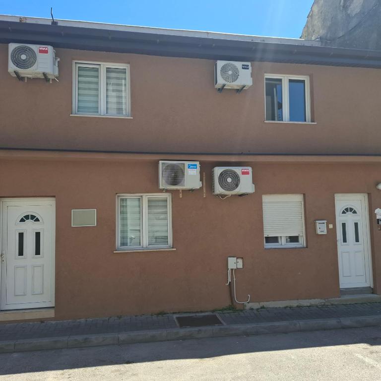 Apartments City Center Mostar - One-Bedroom Apartment - 17