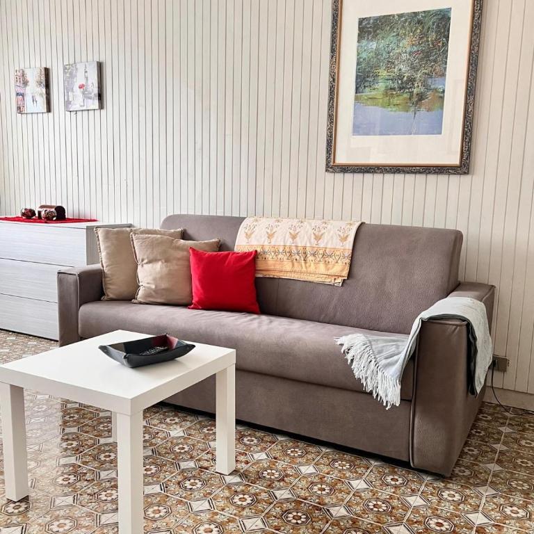 A 100m dalle Terme, Luminoso con vista montagne - Standard Apartment - 5