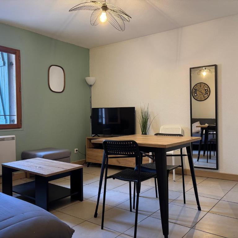 T2 contemporain centre ville - One-Bedroom Apartment - 11