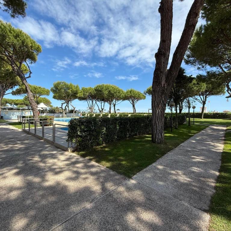 RESIDENCE GARDEN -WALTERIGATO Apartments SOLO PER FAMIGLIE - Appartamento con 2 Camere da Letto - 3