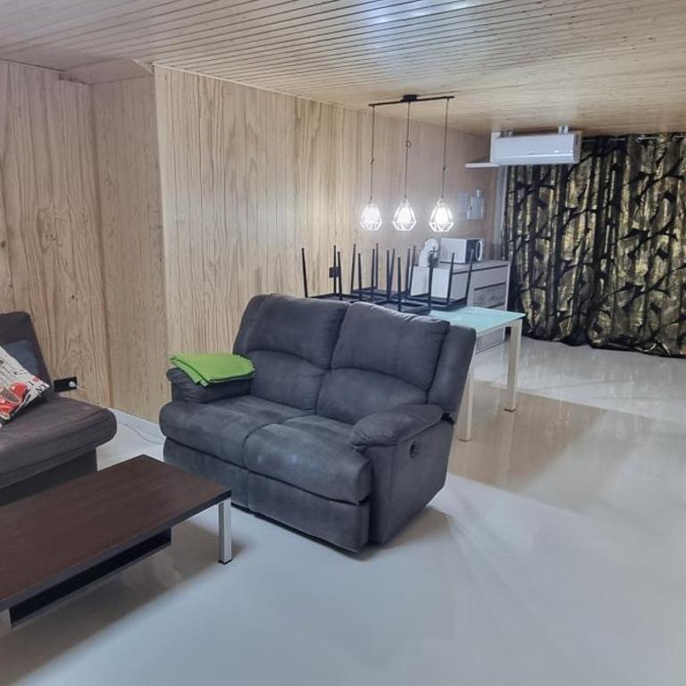 Apartamento Loft con 2 dormitorios, Jacuzzi y Garage - Two-Room Apartment - 13
