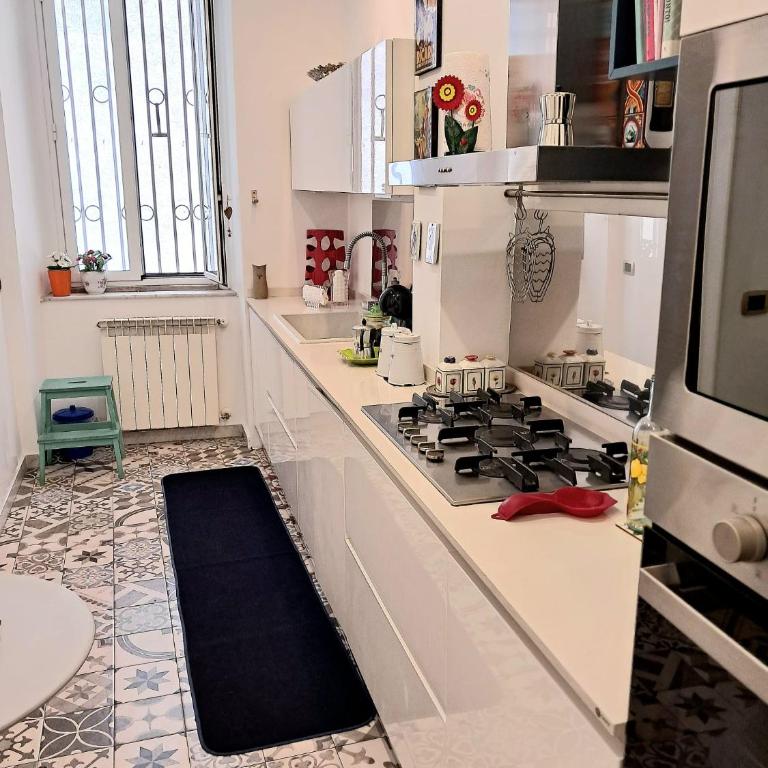 Suite Le Grazie 16 - Appartamento con 2 Camere da Letto - 35