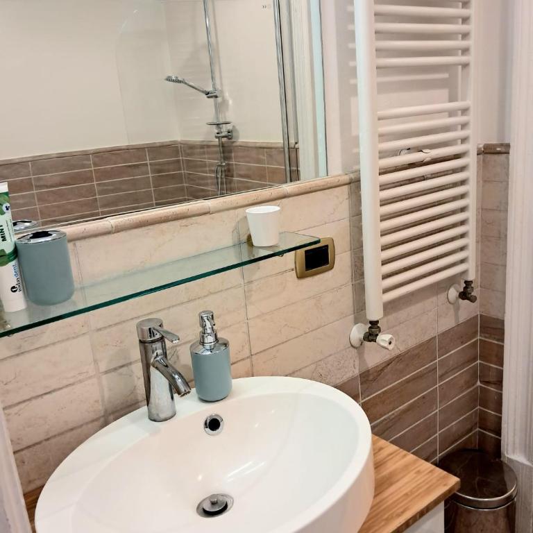 Suite Le Grazie 16 - Appartamento con 2 Camere da Letto - 43