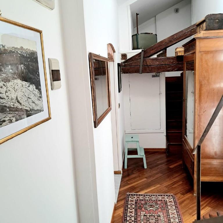 Suite Le Grazie 16 - Appartamento con 2 Camere da Letto - 59
