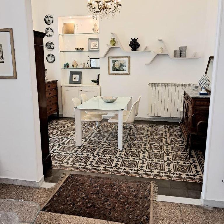 Suite Le Grazie 16 - Appartamento con 2 Camere da Letto - 64
