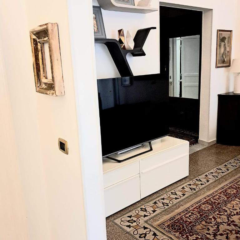 Suite Le Grazie 16 - Appartamento con 2 Camere da Letto - 67