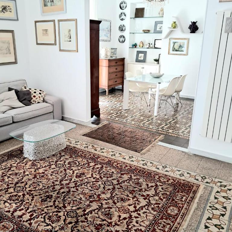 Suite Le Grazie 16 - Appartamento con 2 Camere da Letto - 97