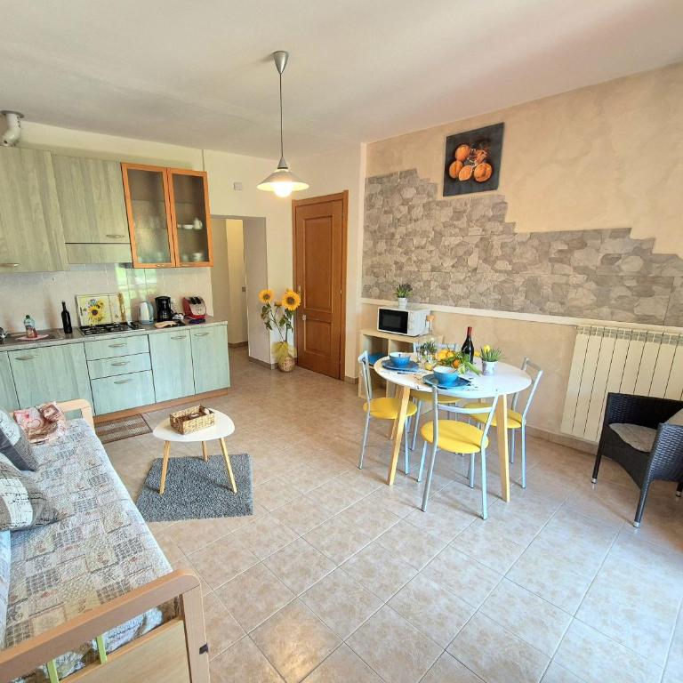 Residence Casa Silvana - Appartamento con 1 Camera da Letto e Vista Lago - 1