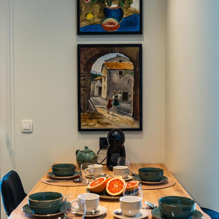 VIRA Bright and Airy 2BR Home with Terrace in Tivat - Two-Bedroom Apartment - 28