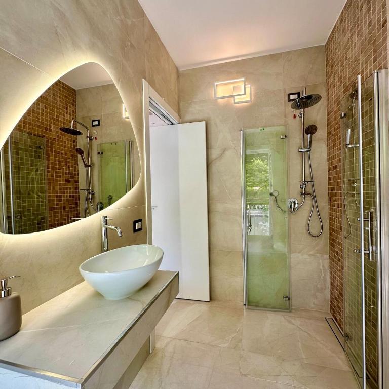Lecco Rivers Retreat - Five Design Suites - Casa Vacanze - 18