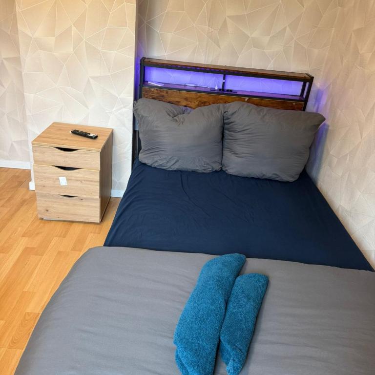 Einzelzimmer mit Gemeinschaftsbad ohne Küche - Apartment mit 1 Schlafzimmer - 3
