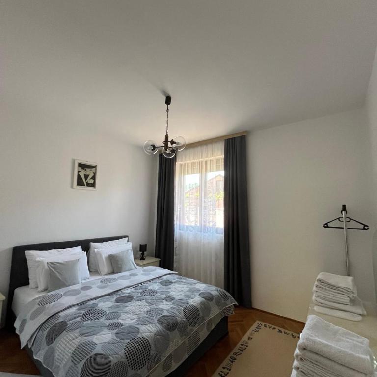 Apartmani Trebinje B&I - Apartman sa 3 Spavaće Sobe - 4