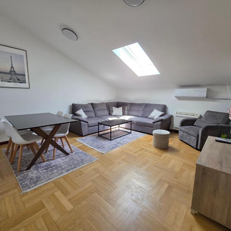 G apartment city centre Budva - Apartman sa 1 Spavaćom Sobom - 2