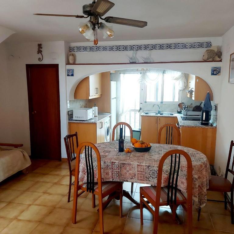 Spacious casa con 3 dormitorios para 9 personas y en primera línea del mar - Casa de 3 dormitorios - 12
