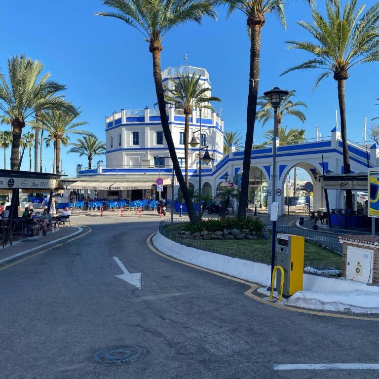 ESMA Estepona - Two-Bedroom Apartment - 18