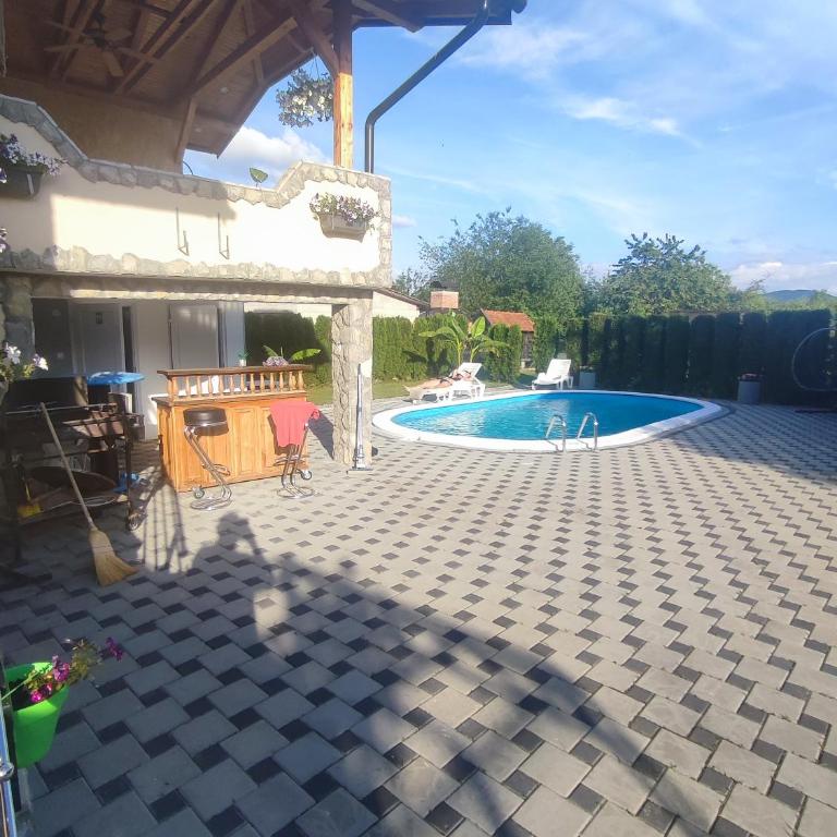 Bihać Kralje - Four-Bedroom House - 4
