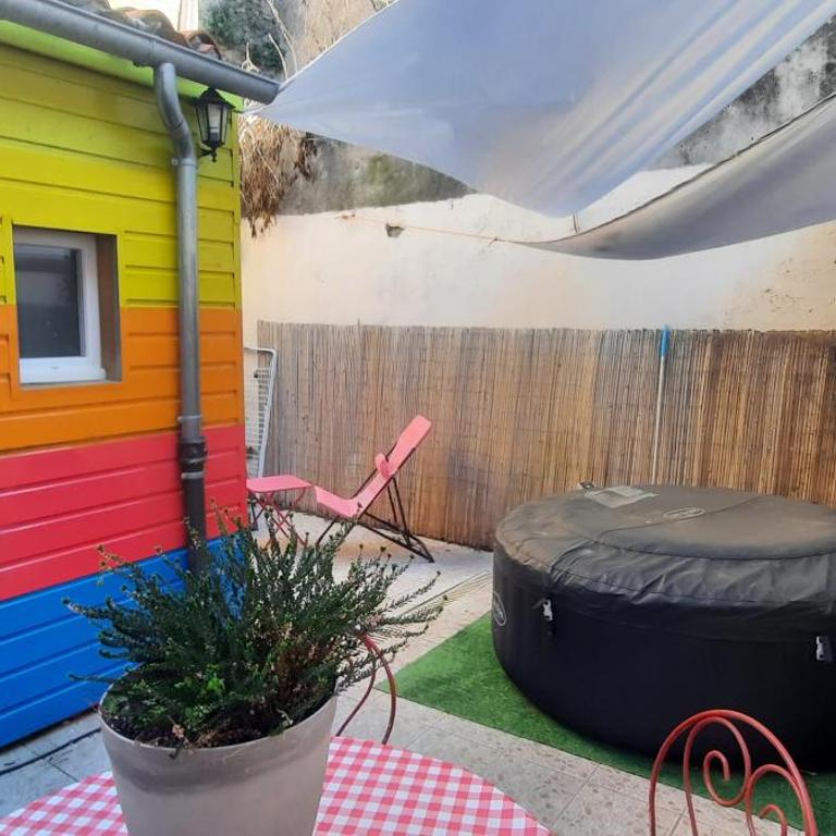 "One Hundred"-Clim-Patio-Spa-Parking-BBQ-Lit électrique - Apartamento de 2 dormitorios - 8